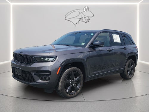 2022 Jeep Grand Cherokee Altitude