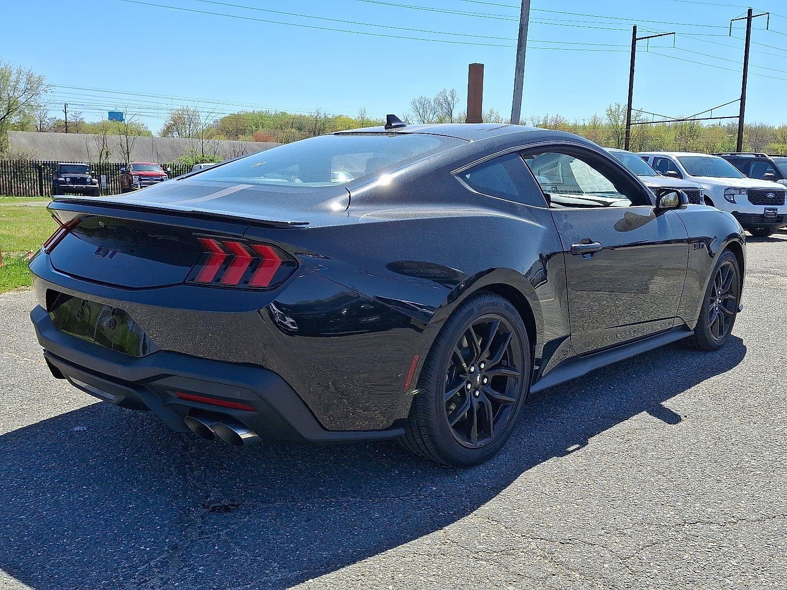 2025 Ford Mustang GT Premium