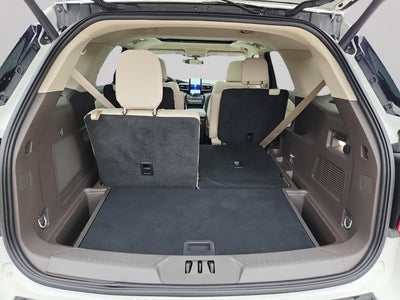 2023 Ford Explorer Platinum