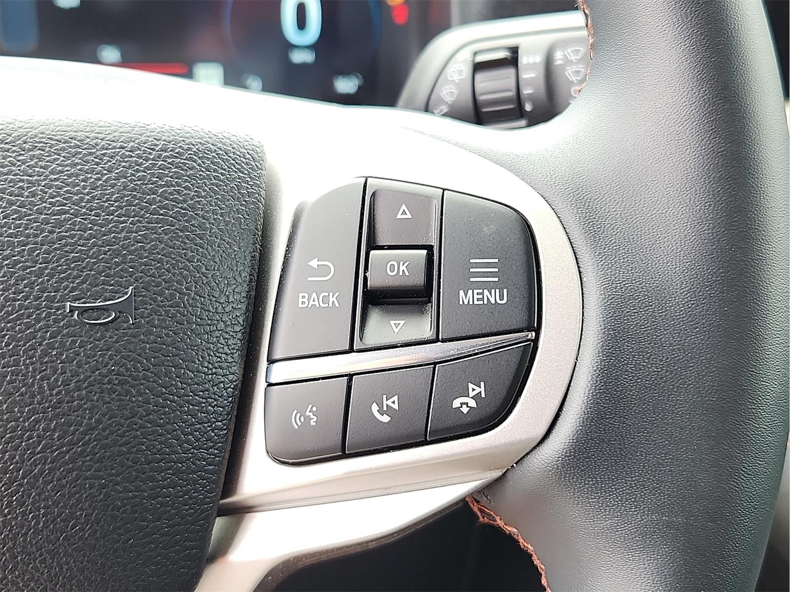 2025 Ford EXPLORER XLT