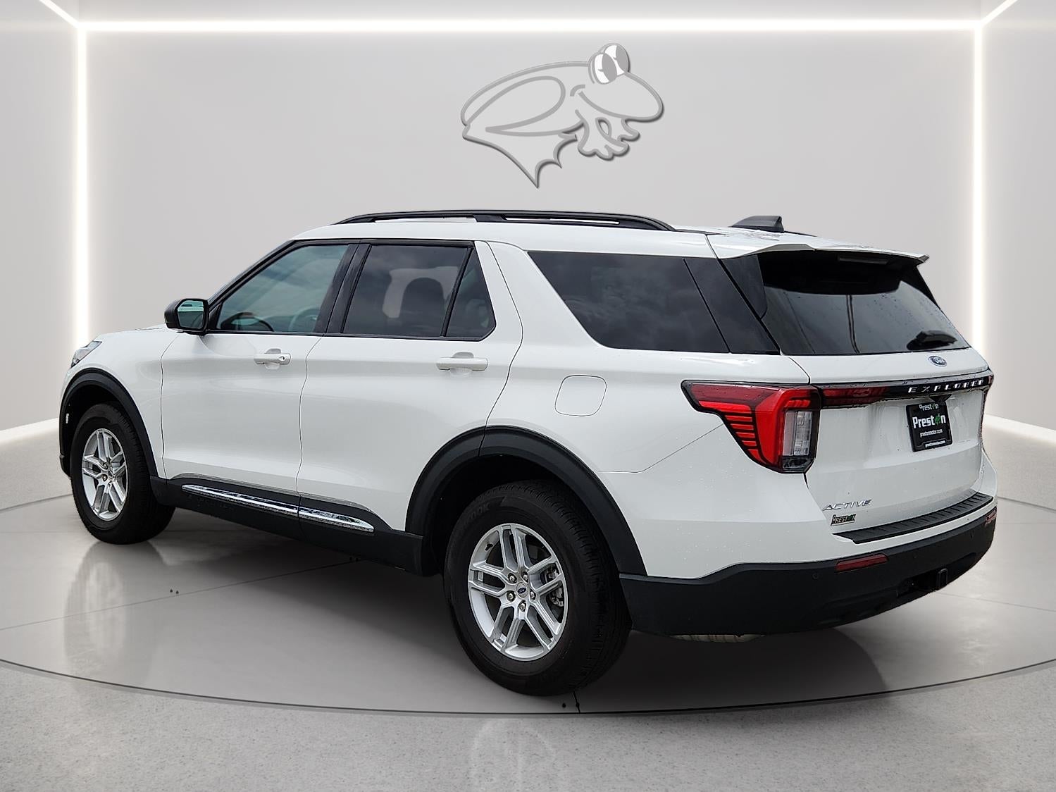 2025 Ford EXPLORER XLT