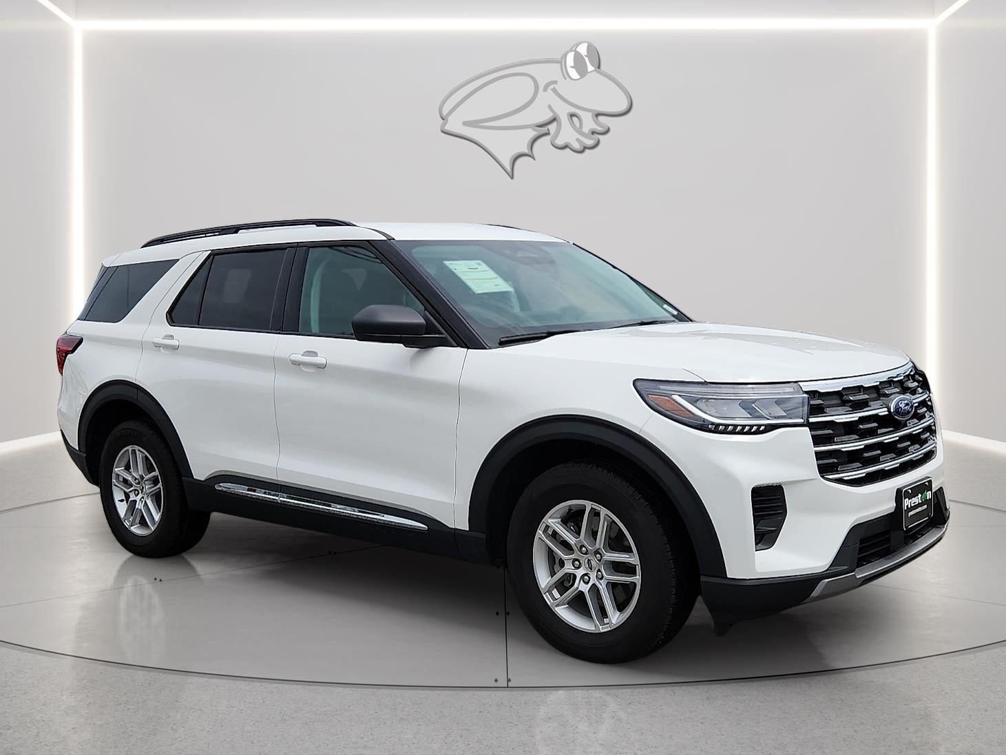 2025 Ford EXPLORER XLT