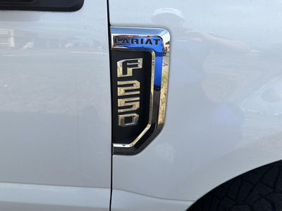 2022 Ford Super Duty F-250 Lariat
