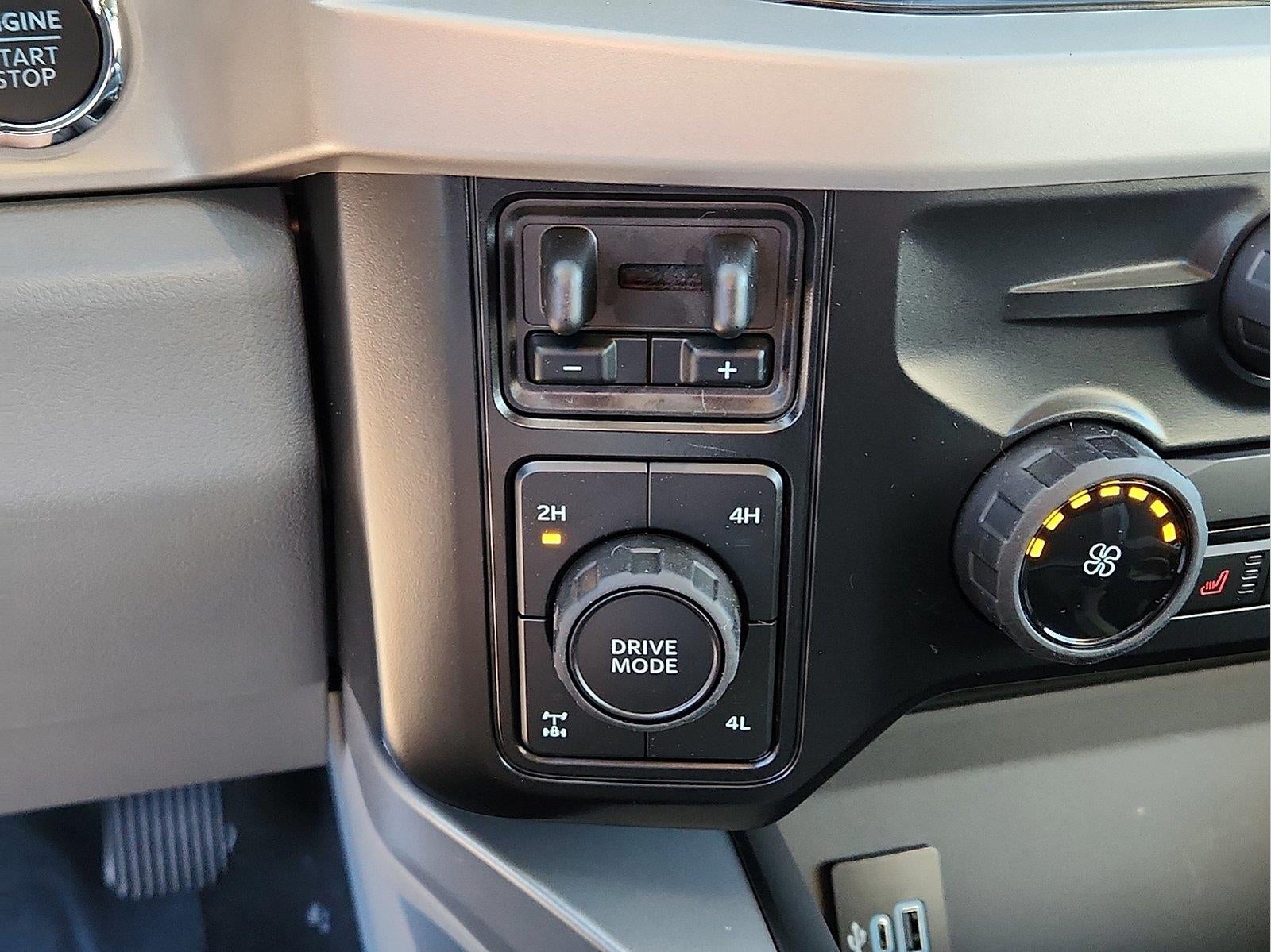 2027 Ford Super Duty F-250 SRW XLT