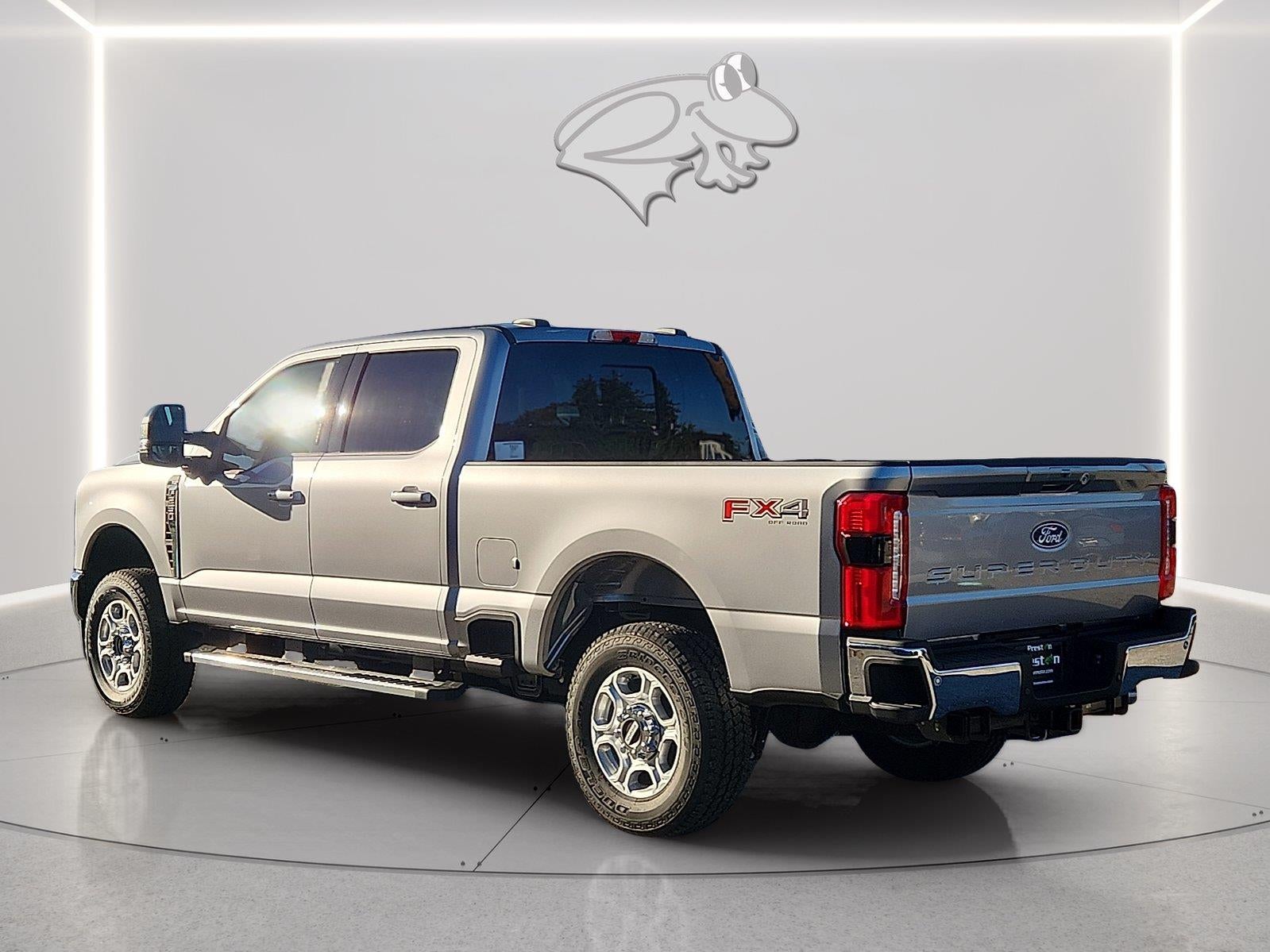 2027 Ford Super Duty F-250 SRW XLT