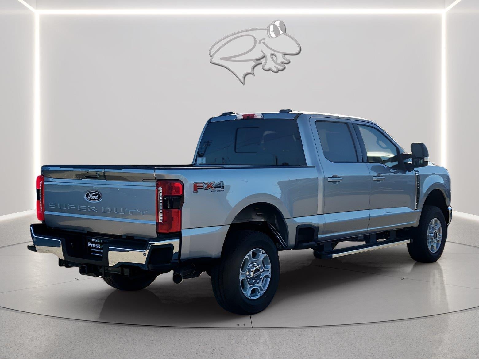 2027 Ford Super Duty F-250 SRW XLT