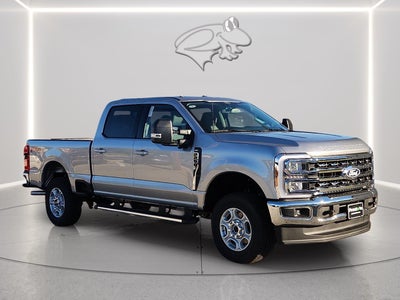 2027 Ford Super Duty F-250 SRW XLT
