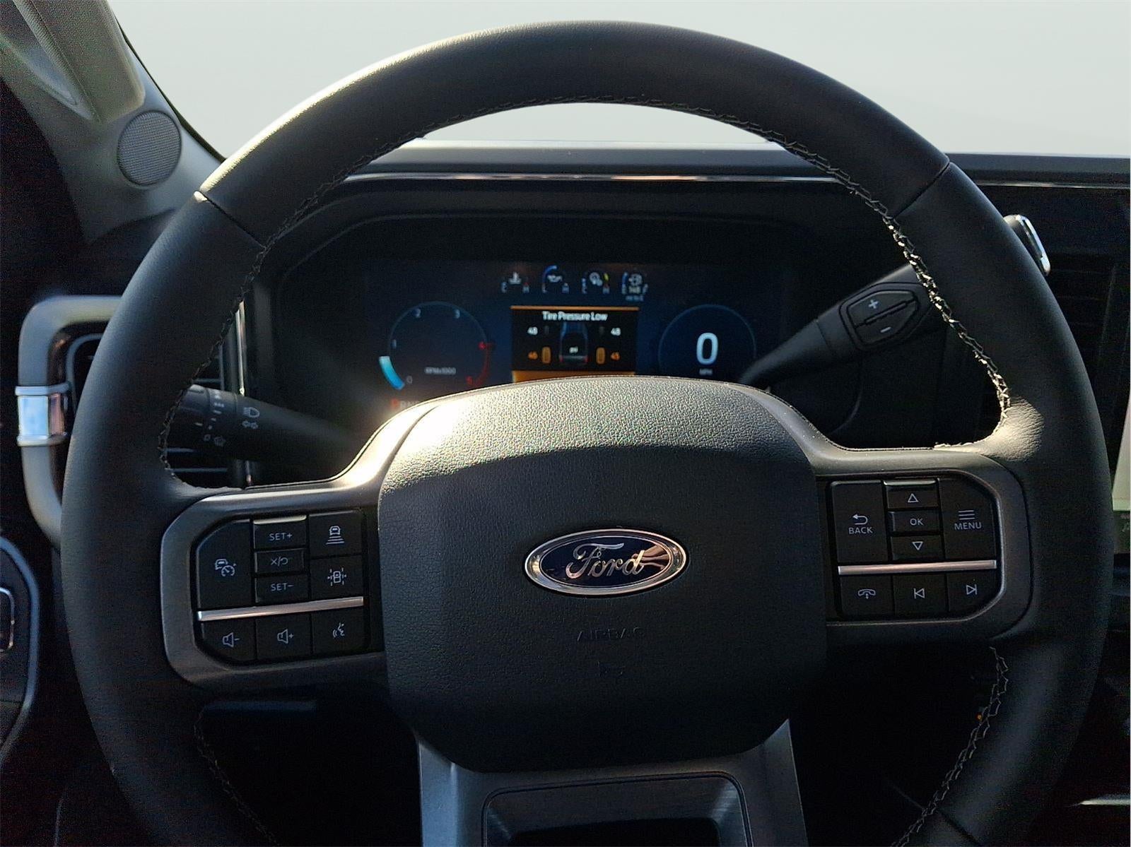 2026 Ford Super Duty F-350 Lariat