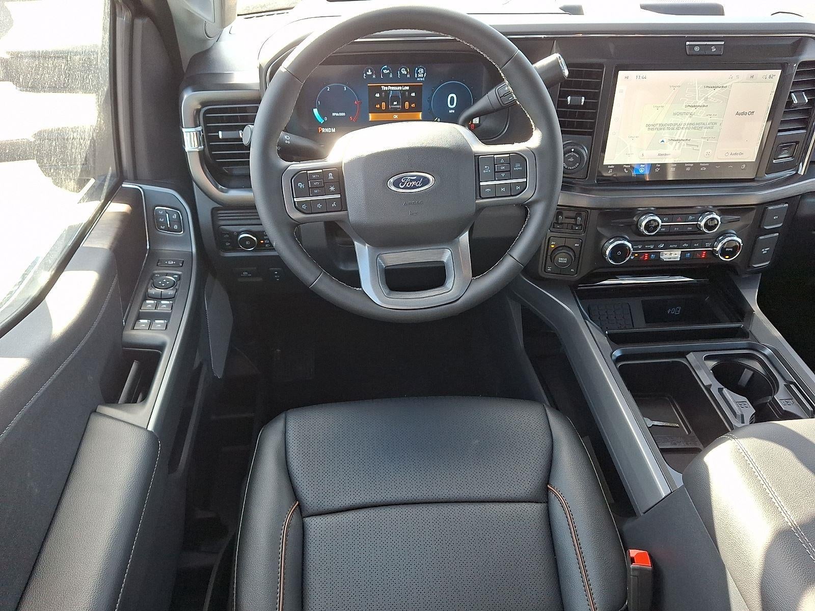 2026 Ford Super Duty F-350 Lariat