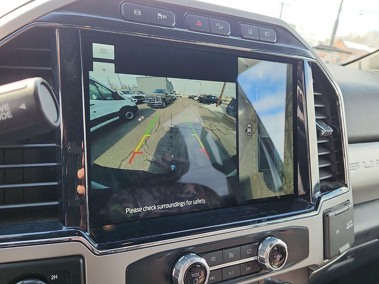 2022 Ford Super Duty F-350 SRW LARIAT