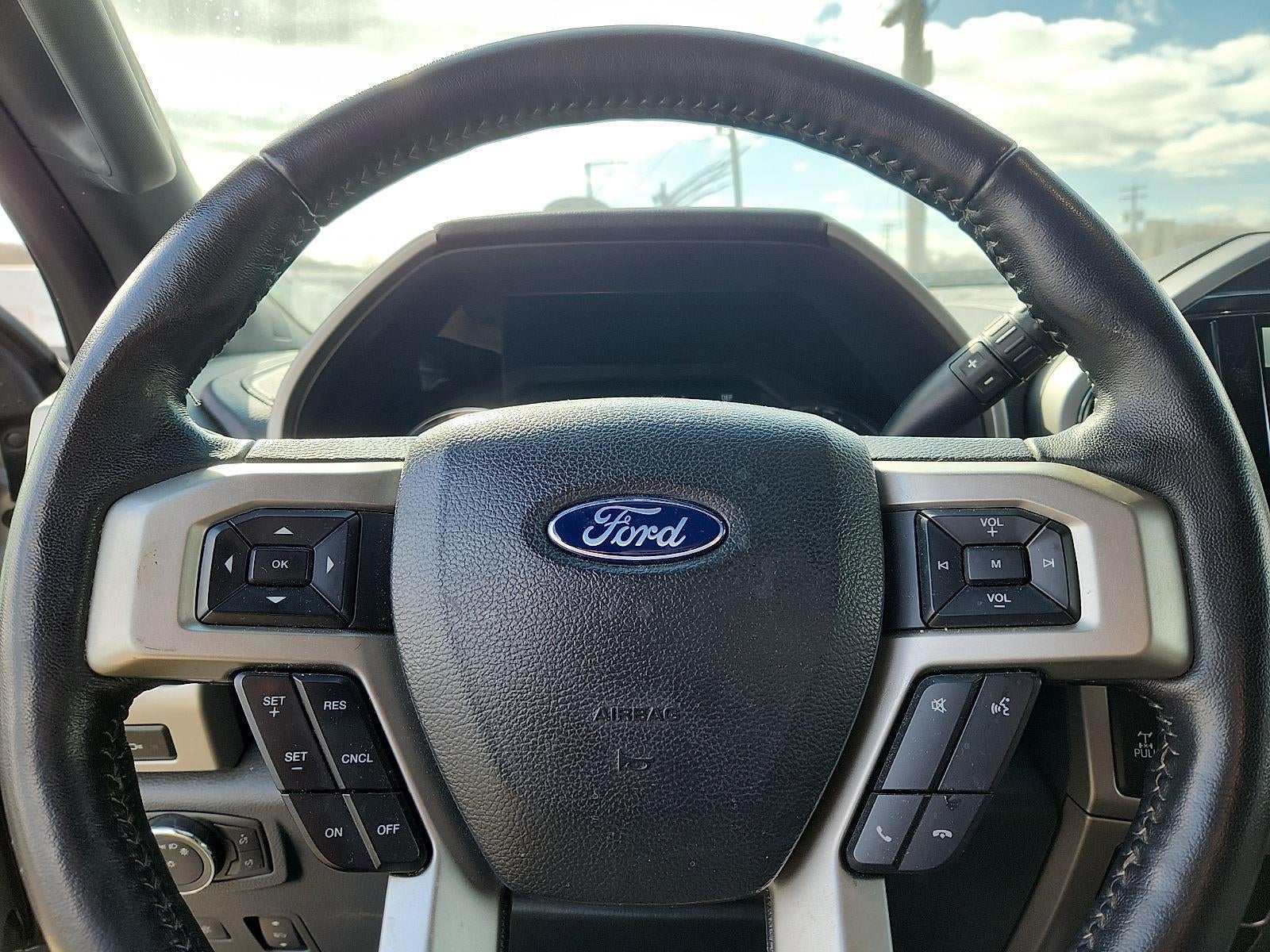 2022 Ford Super Duty F-350 SRW LARIAT