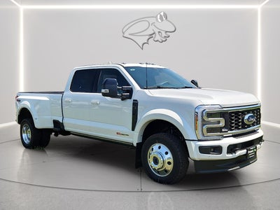 2026 Ford Super Duty F-450 DRW Platinum
