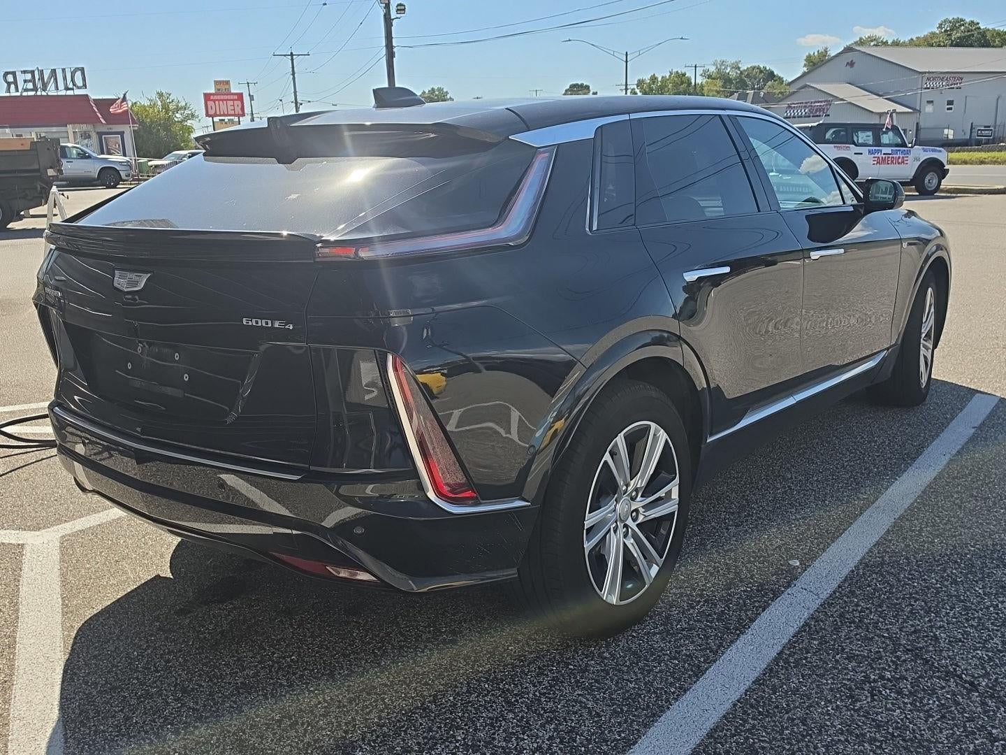 2024 Cadillac LYRIQ Tech
