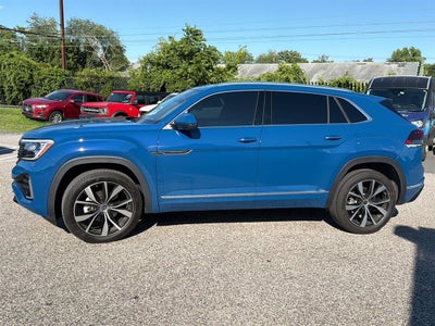 2025 Volkswagen Atlas Cross Sport 2.0T SEL Premium R-Line