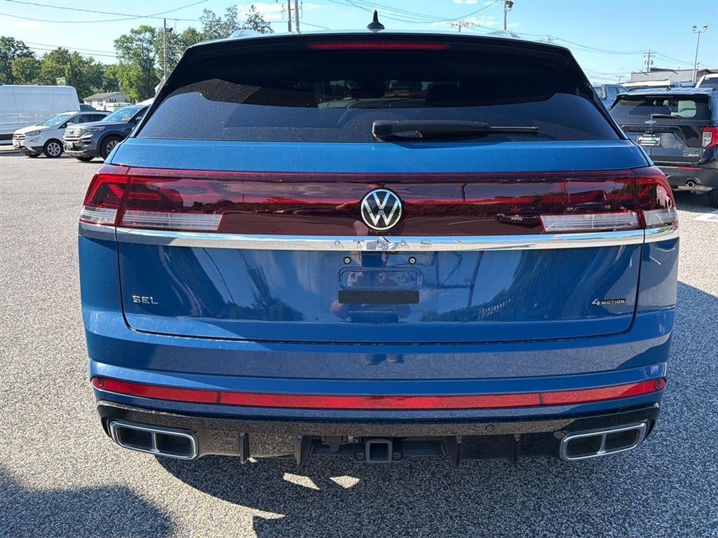 2025 Volkswagen Atlas Cross Sport 2.0T SEL Premium R-Line
