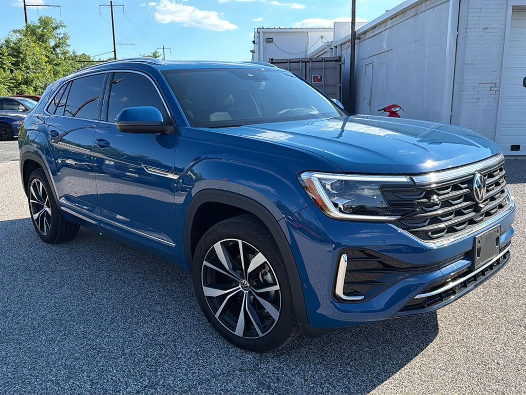 2025 Volkswagen Atlas Cross Sport 2.0T SEL Premium R-Line