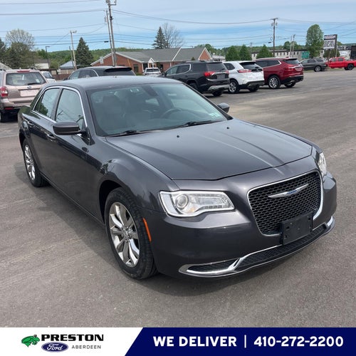 2015 Chrysler 300 Limited