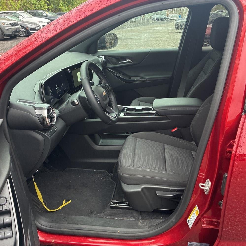 2025 Chevrolet Equinox FWD LT