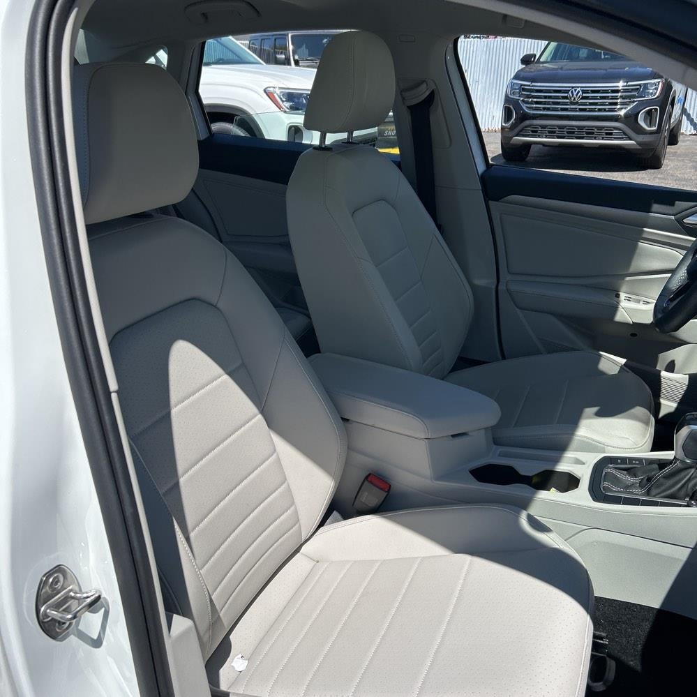 2023 Volkswagen Jetta SE
