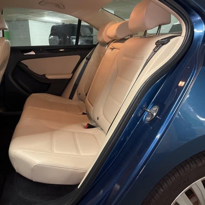 2017 Volkswagen Jetta 1.8T SEL