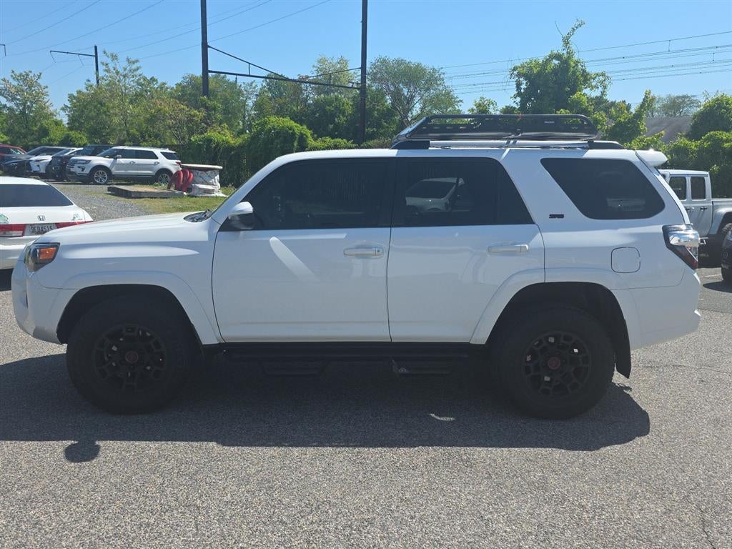 2022 Toyota 4Runner SR5