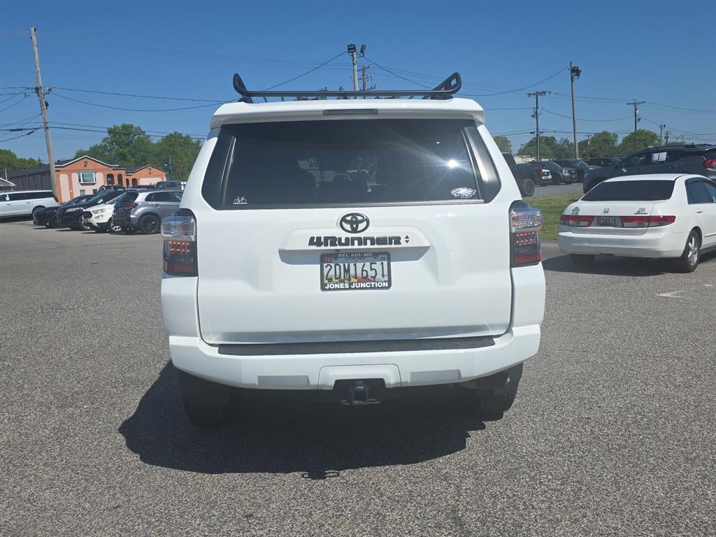 2022 Toyota 4Runner SR5