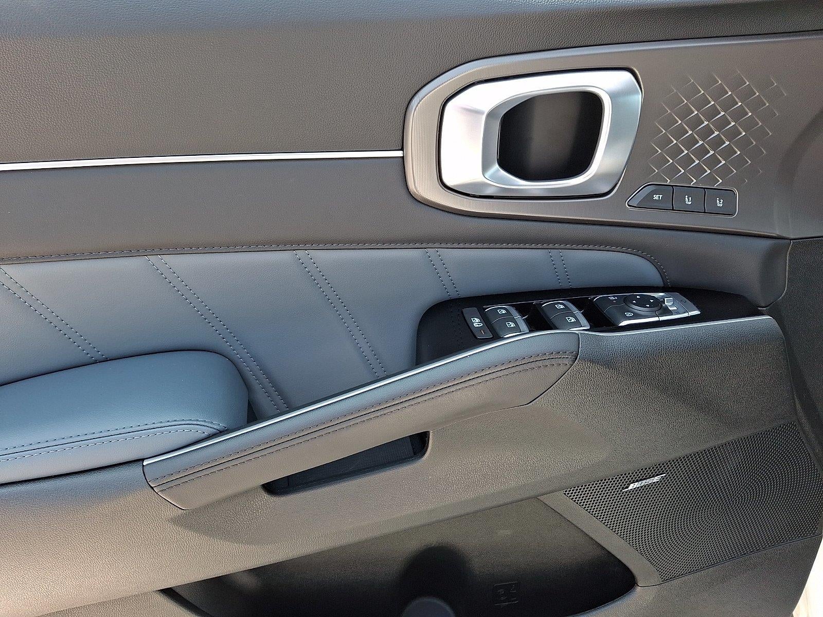 2025 Kia Sorento Plug-In Hybrid SX Prestige