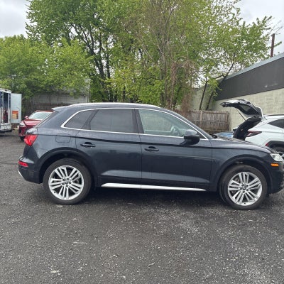 2020 Audi Q5 Premium Plus