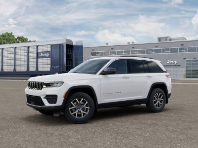 2027 Jeep Grand Cherokee GRAND CHEROKEE LAREDO X 4X4
