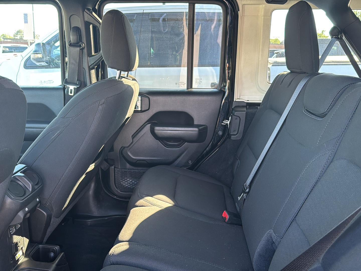 2022 Jeep WRANGLER Unlimited Sport S