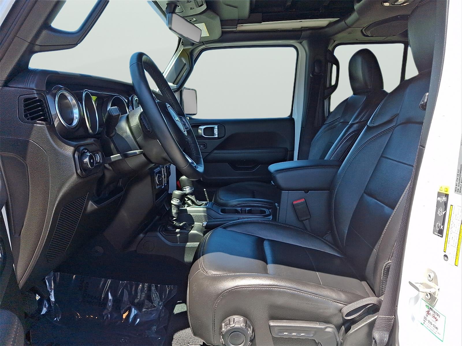 2023 Jeep Wrangler Sahara Altitude