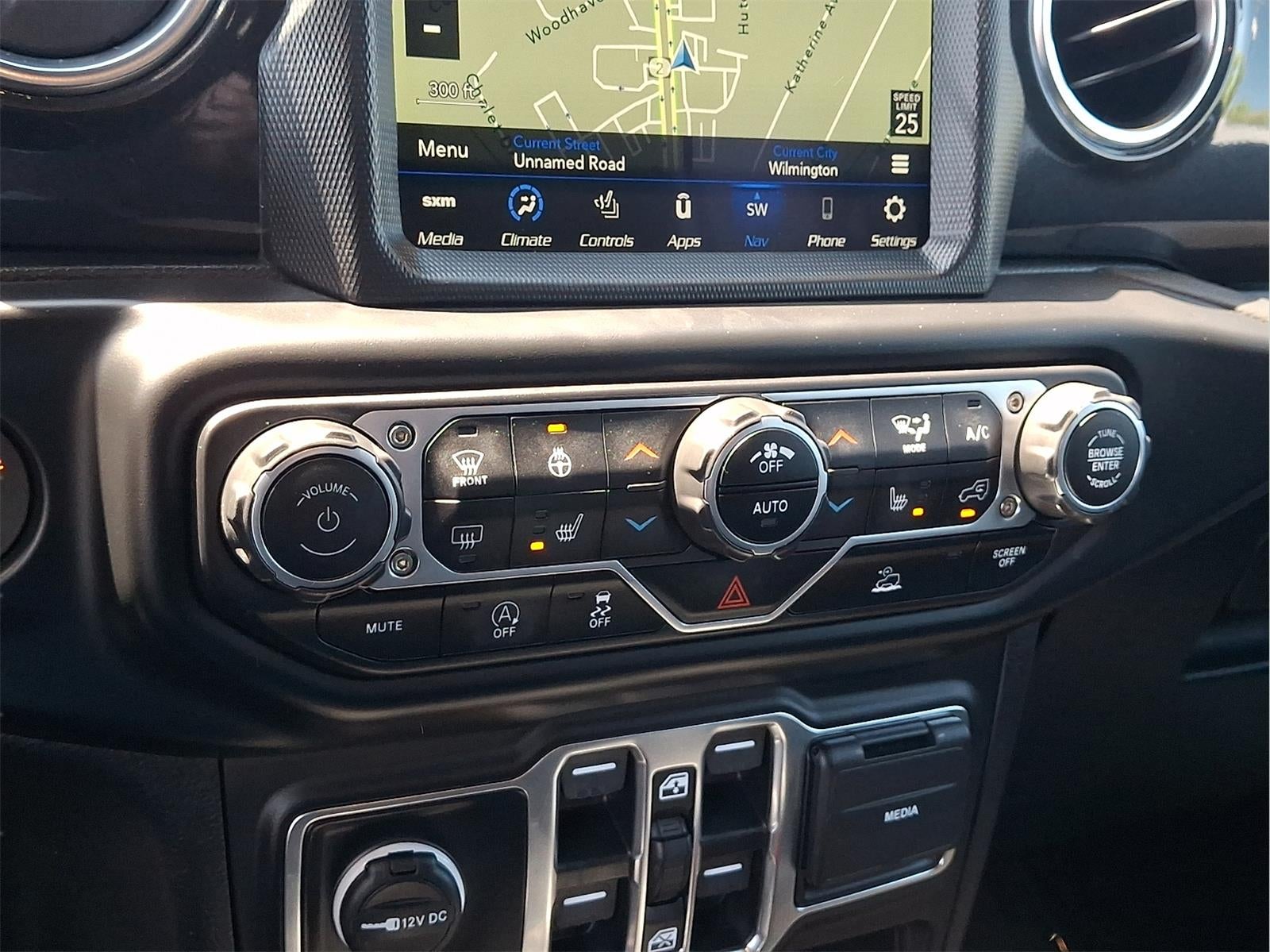 2023 Jeep Wrangler Sahara Altitude