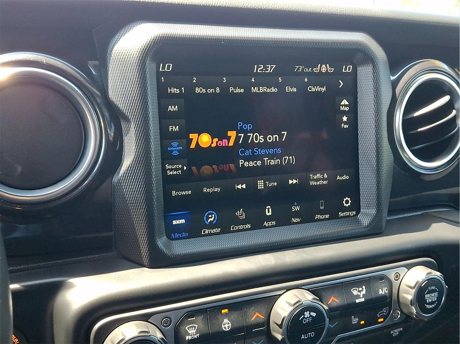 2023 Jeep Wrangler Sahara Altitude