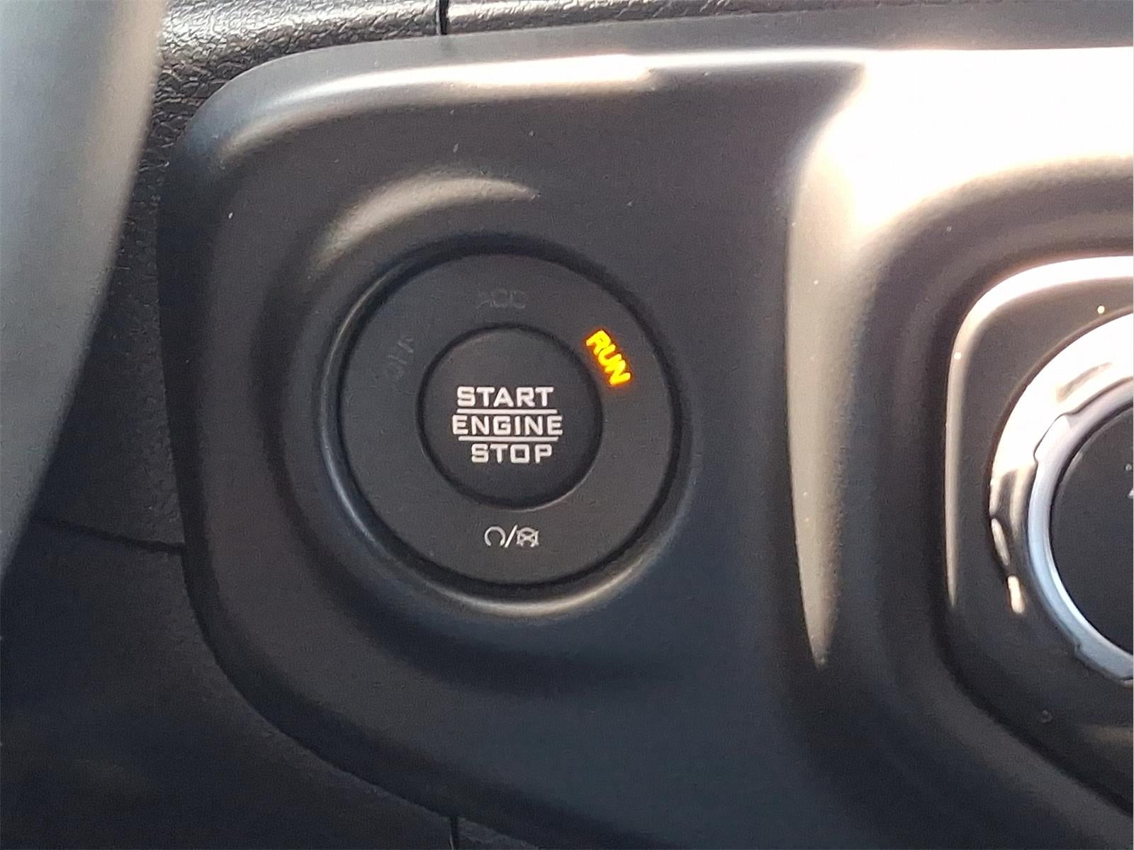 2023 Jeep Wrangler Sahara Altitude