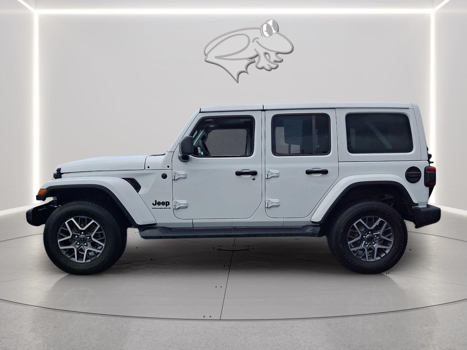 2025 Jeep WRANGLER SAHA