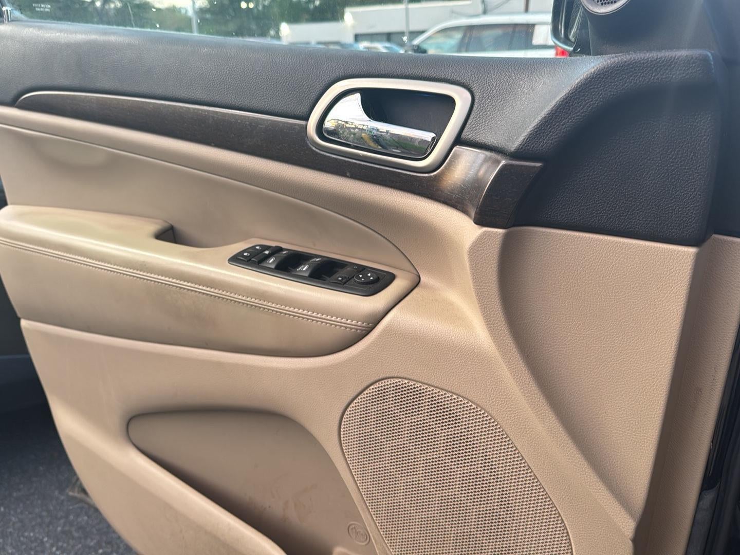 2014 Jeep Grand Cherokee Laredo