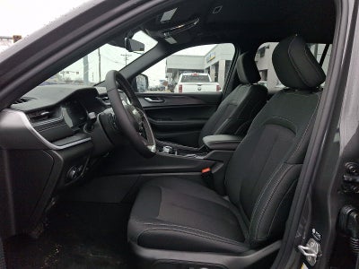 2026 Jeep Grand Cherokee Laredo X