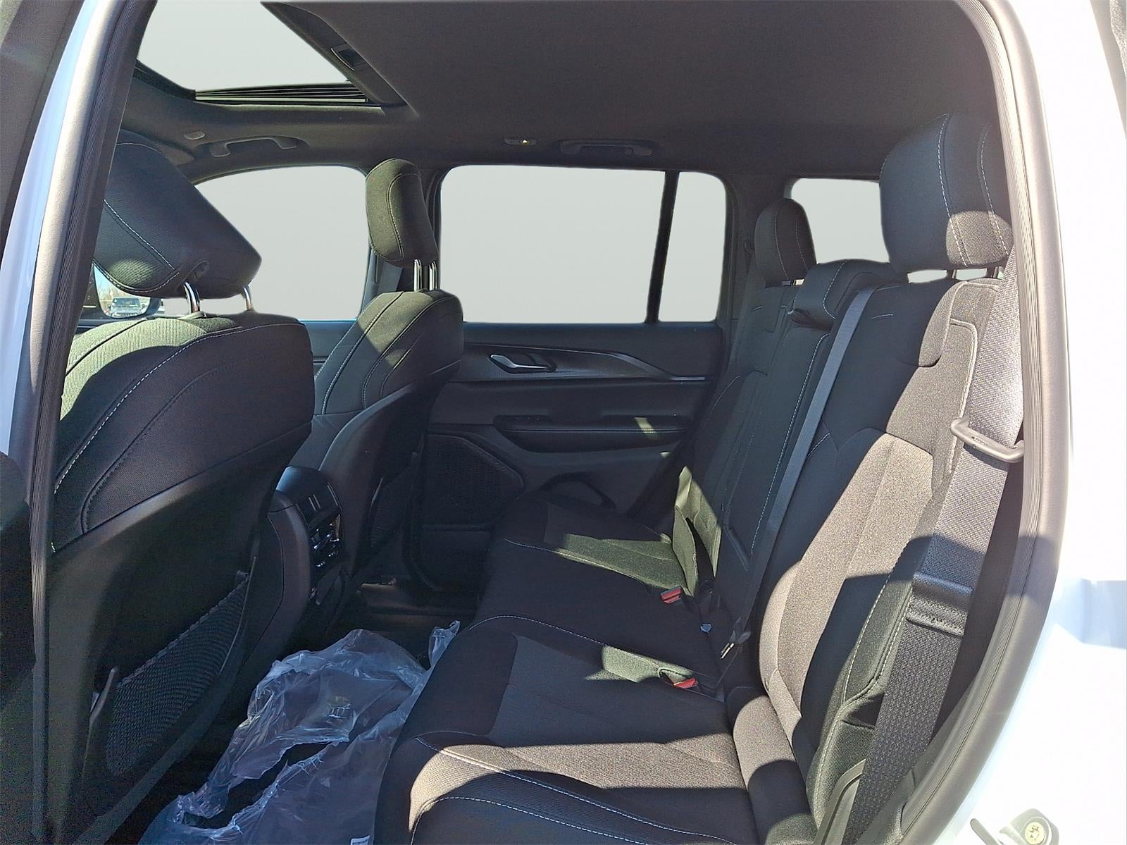 2026 Jeep Grand Cherokee Laredo X