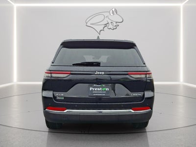 2023 Jeep Grand Cherokee Laredo