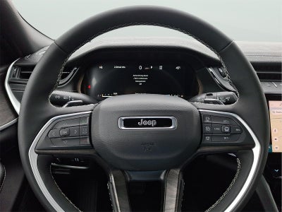 2026 Jeep Grand Cherokee Laredo Altitude