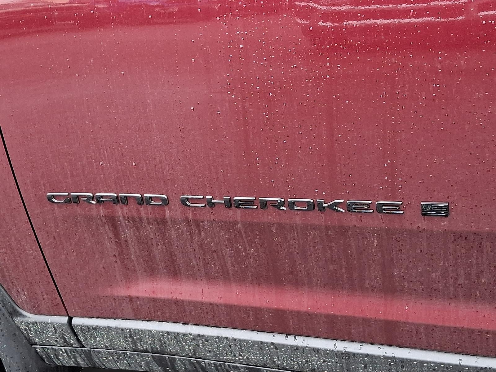 2026 Jeep Grand Cherokee Laredo Altitude