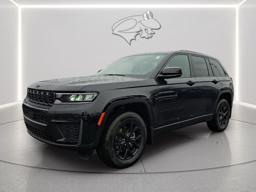 2026 Jeep Grand Cherokee Laredo Altitude