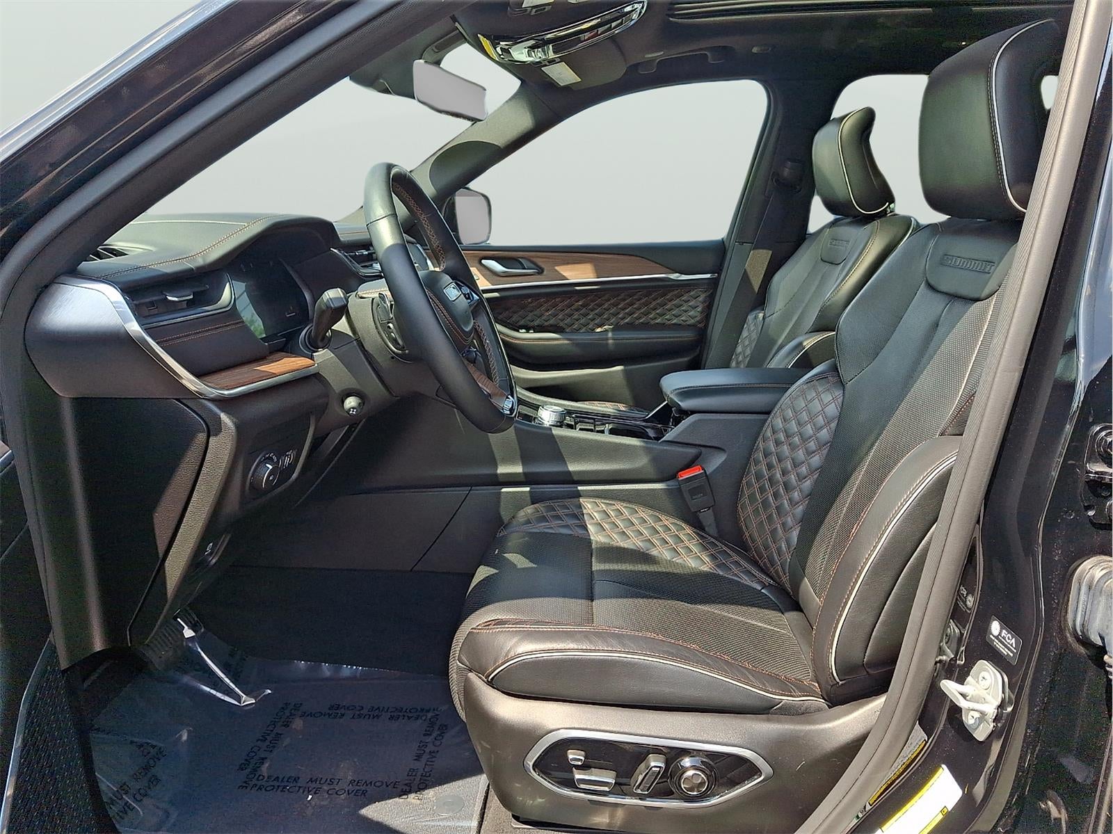 2023 Jeep Grand Cherokee Summit