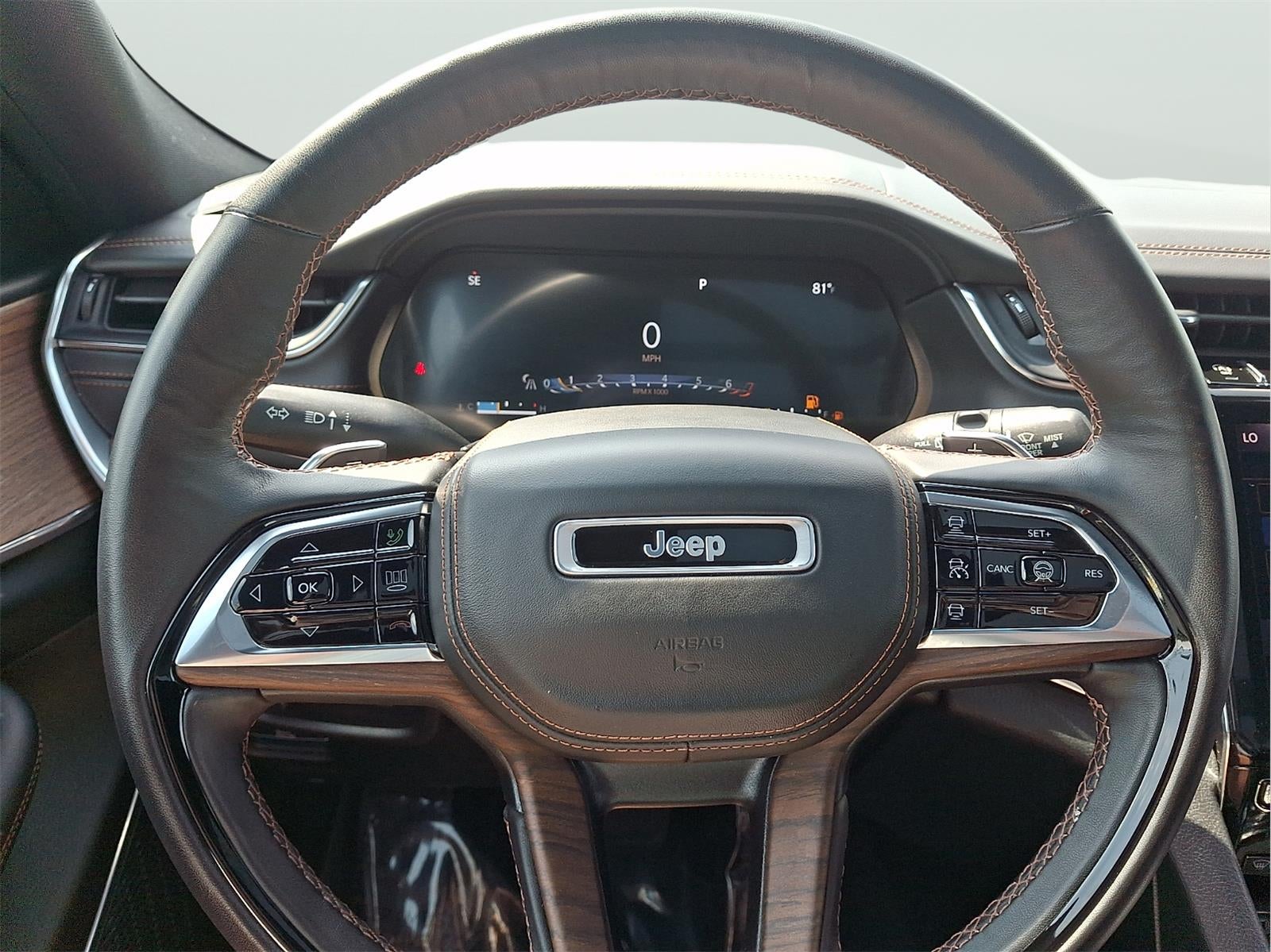 2023 Jeep Grand Cherokee Summit