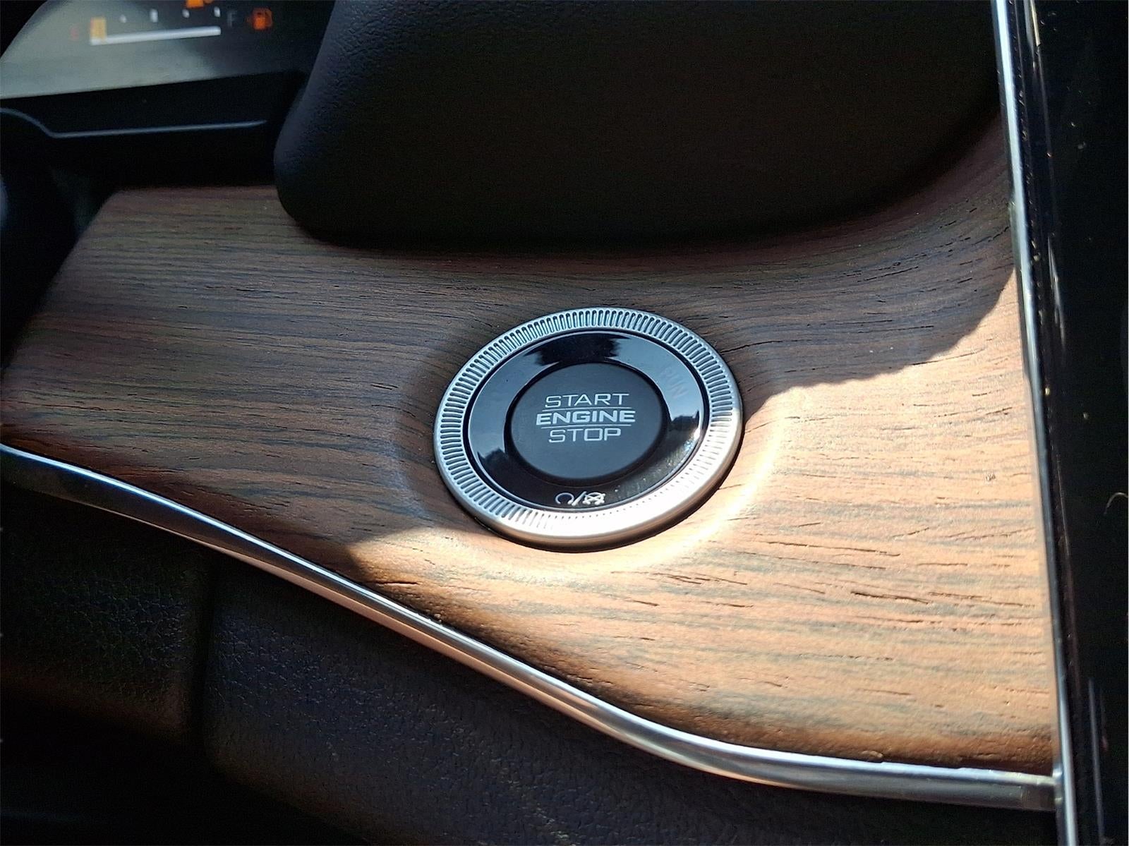 2023 Jeep Grand Cherokee Summit