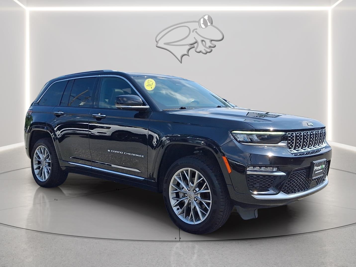 2023 Jeep Grand Cherokee Summit