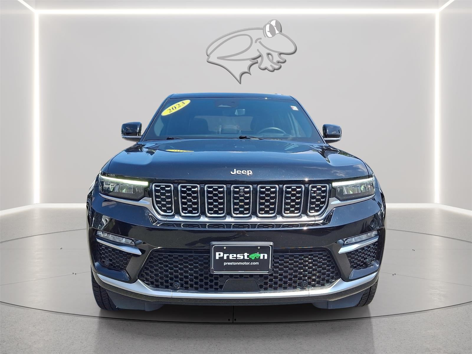2023 Jeep Grand Cherokee Summit