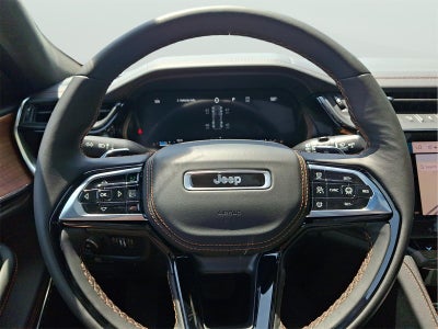 2026 Jeep Grand Cherokee Summit