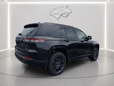 2026 Jeep Grand Cherokee Summit