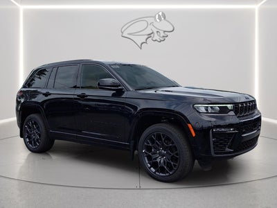 2026 Jeep Grand Cherokee Summit